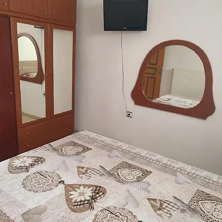 Theodora Apartment
